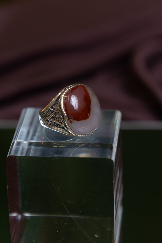 Diluted Yemeni Agate Silver Ring