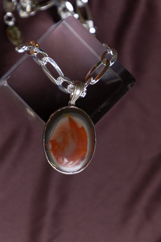 Translucent Yemeni agate gemstone Pendant encased in Silver