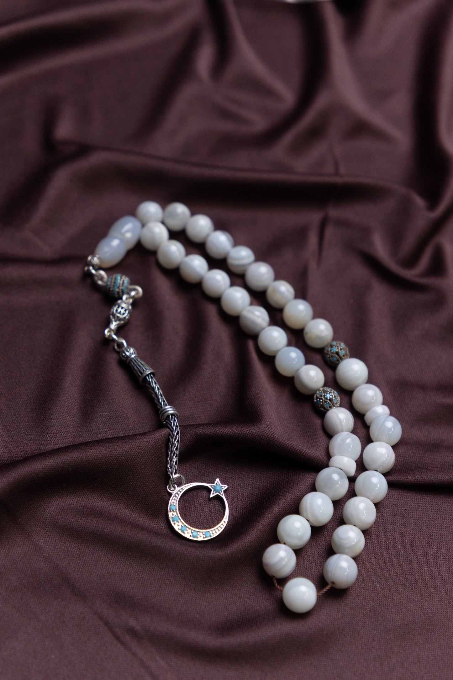 White Yemeni Agate Masbaha/Prayer beads with Silver tassel