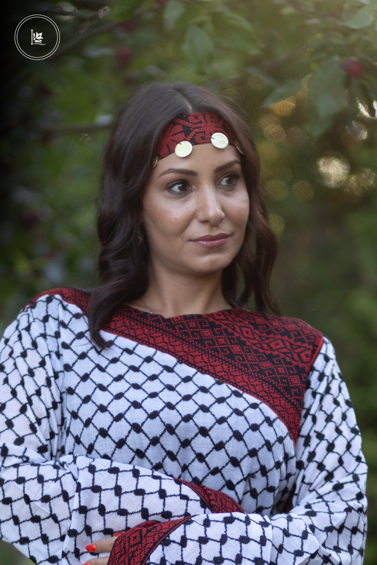 Deluxe Kufiya Tatreez Dress & Tatreez Veil with Coins
