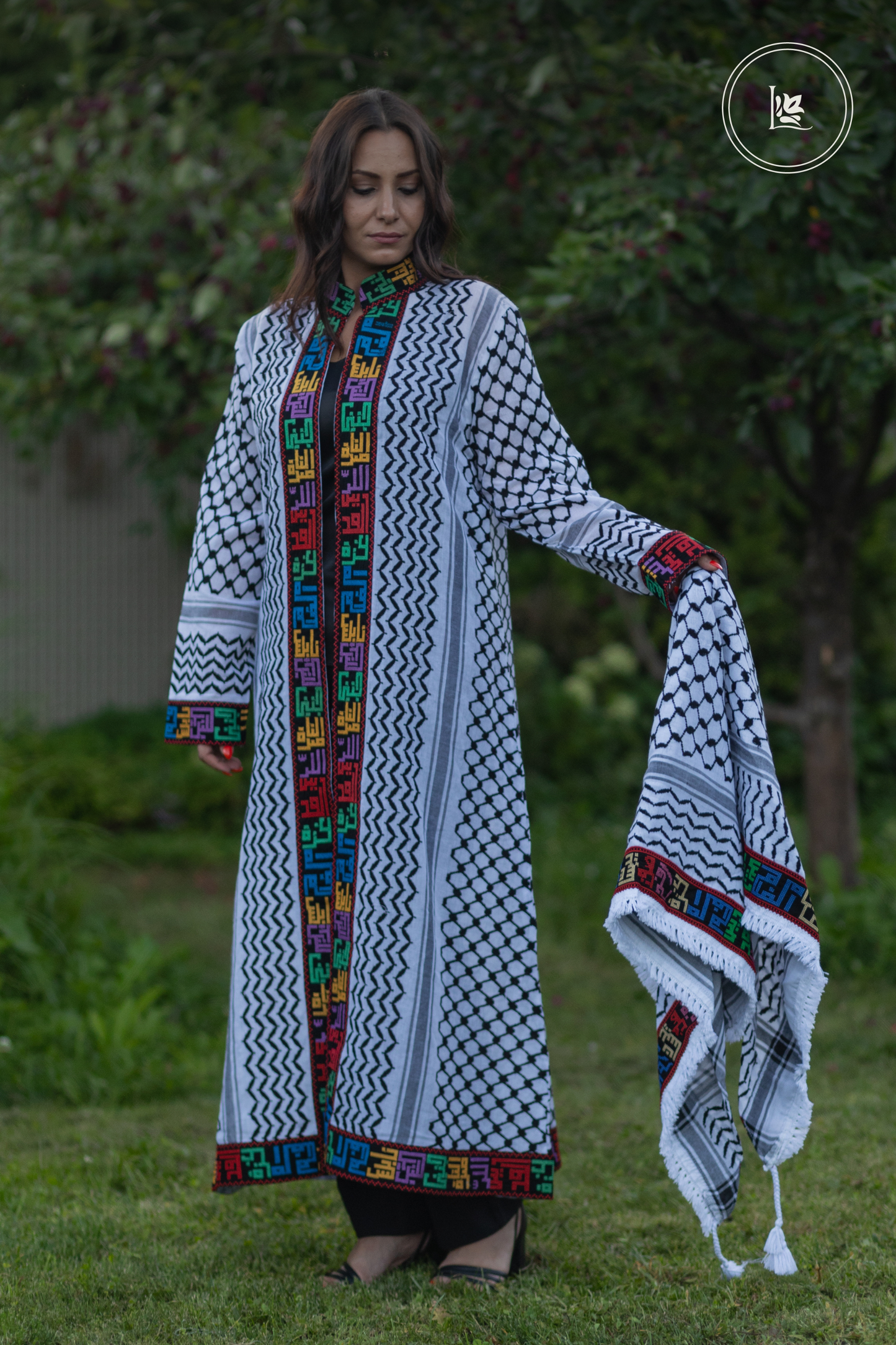 Cities Kufiya Abaya & Cities Tatreez Kufiya